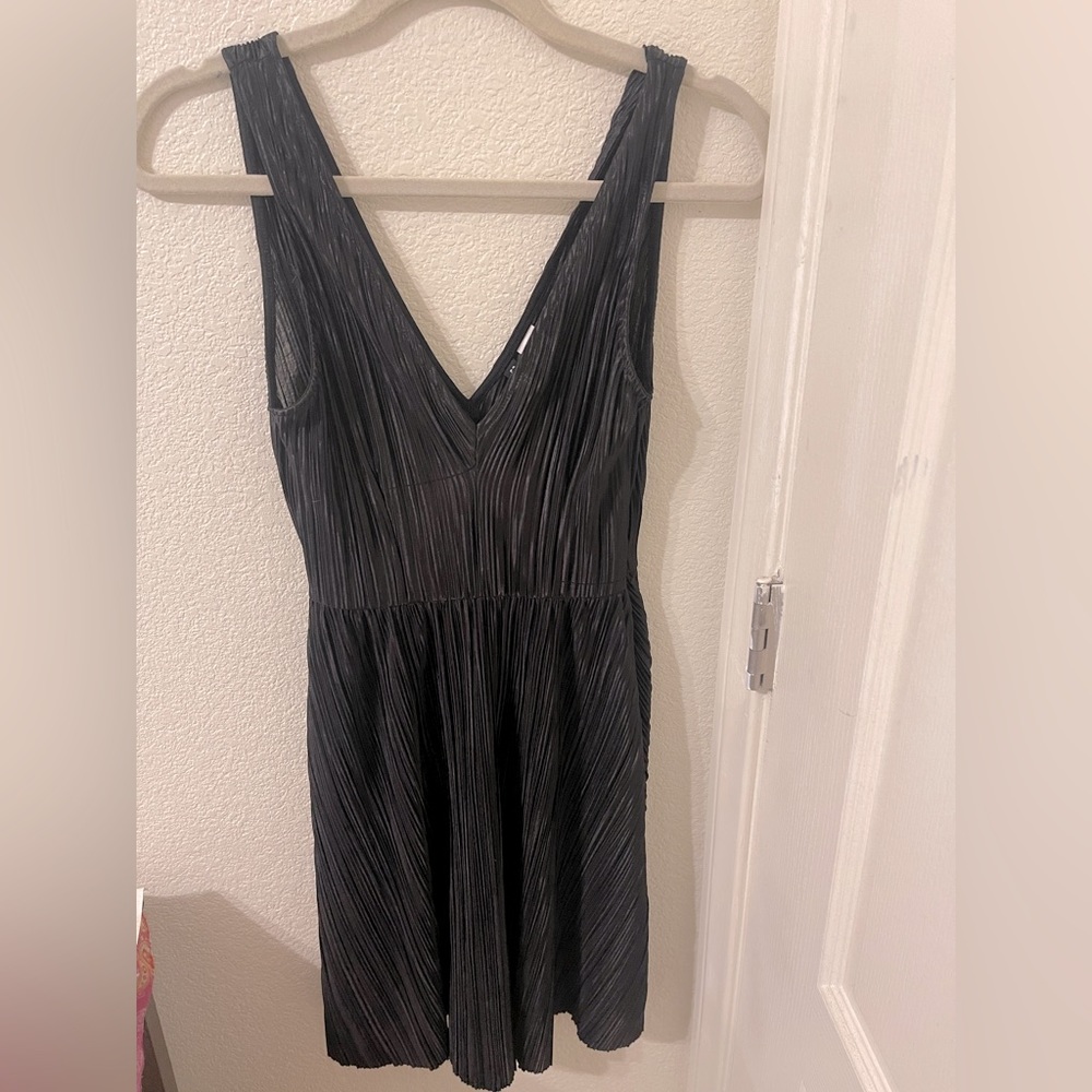 H & M Black Flare dress